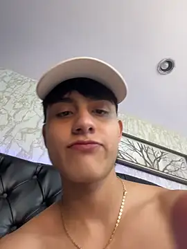 Lander_Cruz Live XXX Chat