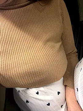 Majic_Maffin live XXX chat