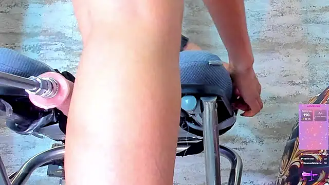 Amelia_Myers 现场XXX聊天