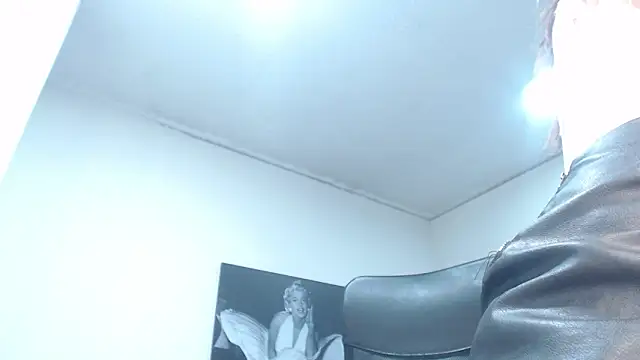 camilleDiaz16's Live XXX Chat