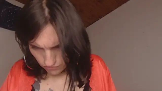 Scarlett_crastrawberryn Webbikameraesitys