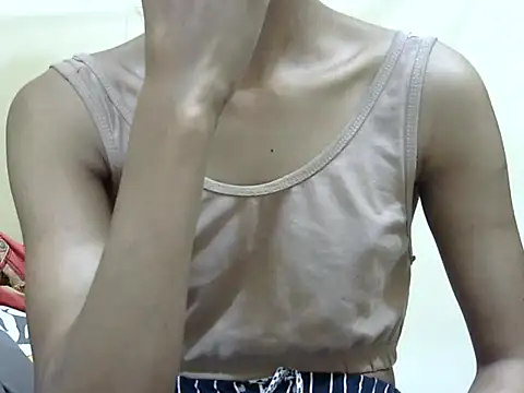 Anu_tiny's Live XXX Chat