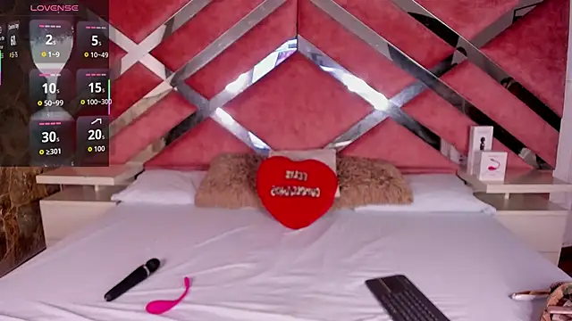 Lily_Queen30 élő XXX-chatje