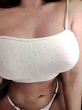 sofit26's Live XXX Chat