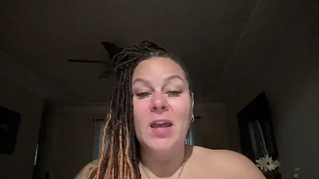 WorldsGreatestCockRater's Live XXX Chat