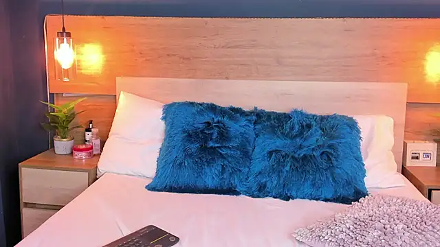 SusanAdams1's Live XXX Chat