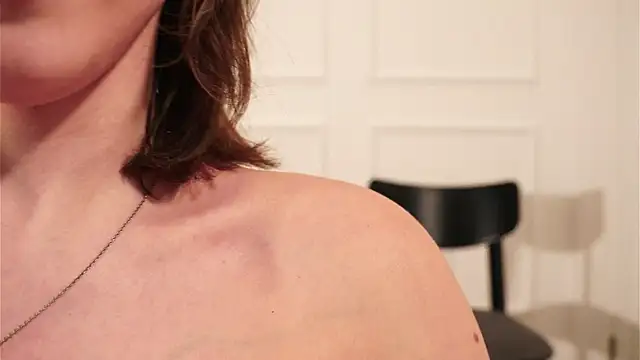 IdaJonesy's Live XXX Chat