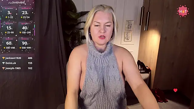 YolandaKiss' Live XXX Chat