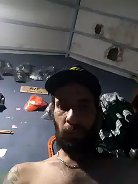 Chatroom XXX en direct de hairy_mannn