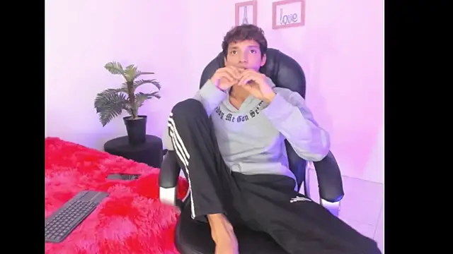 Živý XXX chat im_ralff