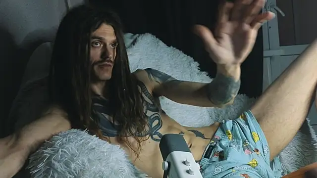 Živý XXX chat TechnoJesus