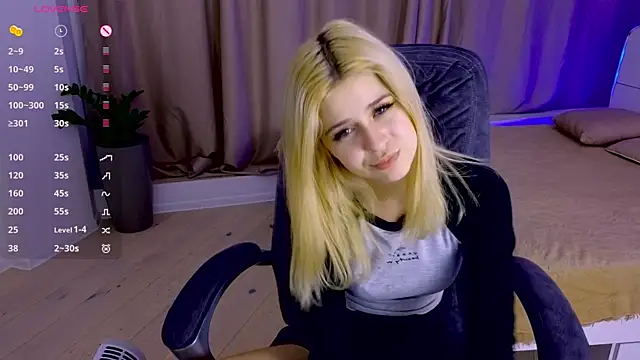 ApheliaStar's Live XXX Chat