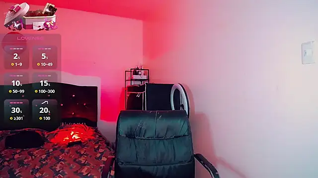 Kendall_hornyy live XXX chat