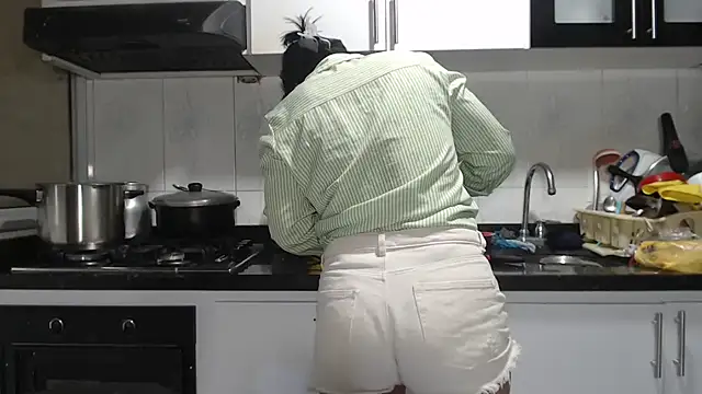 kateleyagrey's Live XXX Chat