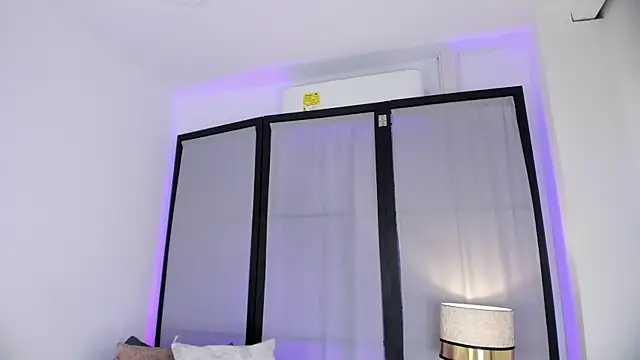 niicole_steele_'s Live XXX Chat