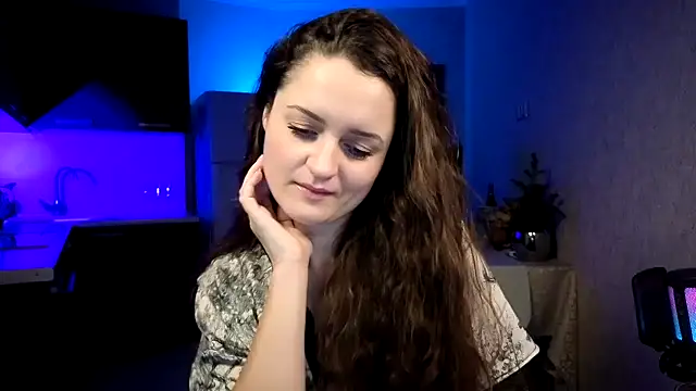 Cerann1 Adlı Modelin Canlı XXX Sohbeti