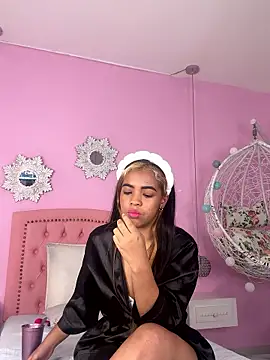 CannelaSmith's Live XXX Chat