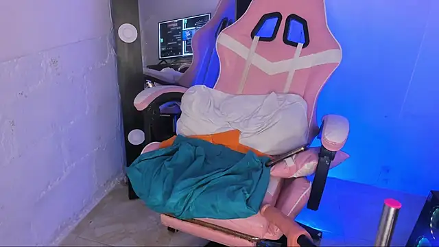 victoriia_hall's Live XXX Chat