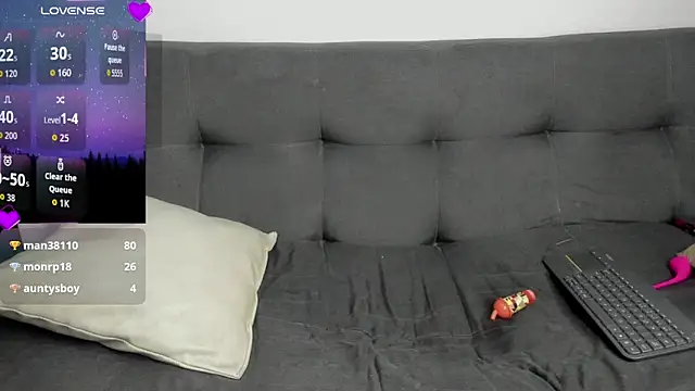 Nikki__uwu's Live XXX Chat