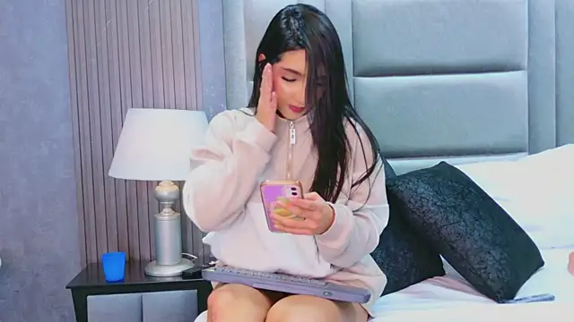 MiaSweeths' Live XXX Chat