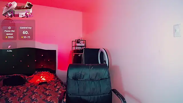 Kendall_hornyy 现场XXX聊天