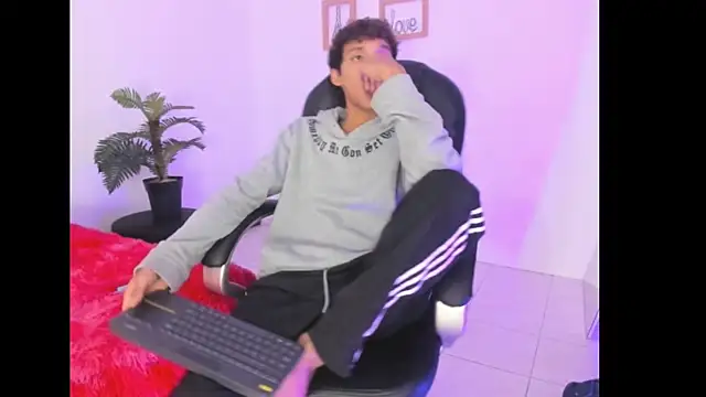 XXX chat uživo modela im_ralff