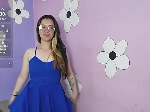 Alaiia___'s Live XXX Chat