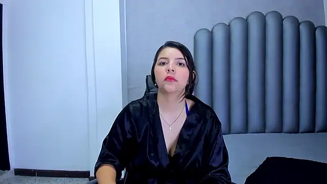 Charlotte-Star's Live XXX Chat