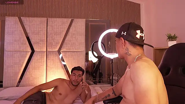 Czat XXX na żywo – LiamDeep