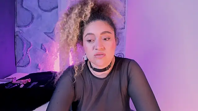 Kateryn_'s Live XXX Chat