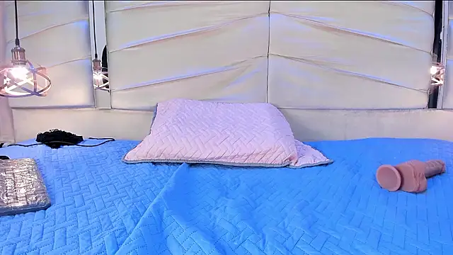 CatarinaMayer_'s Live XXX Chat