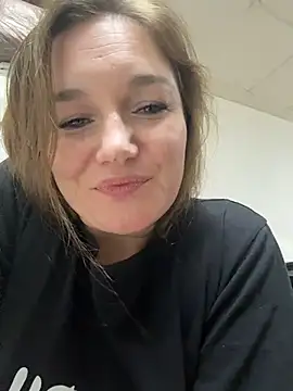 _Mila_Love 现场XXX聊天