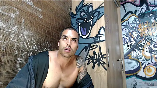 Justin_Frank's Live XXX Chat