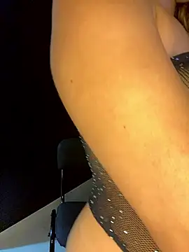 NatashaCruz-'s Live XXX Chat