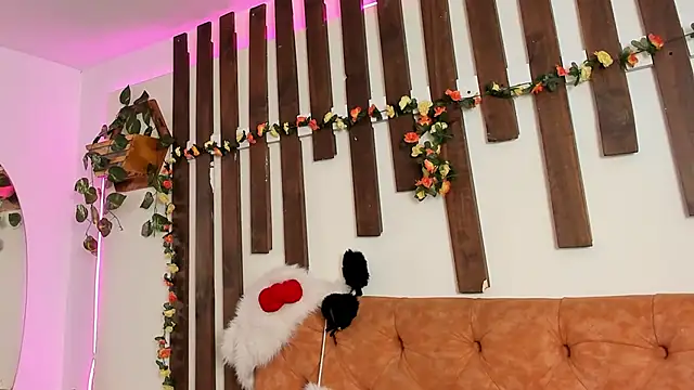 MeowMota_'s Live XXX Chat