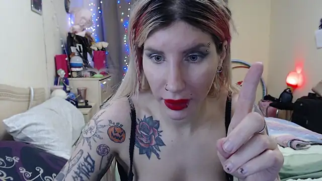 BLACKPeonyy's Live XXX Chat