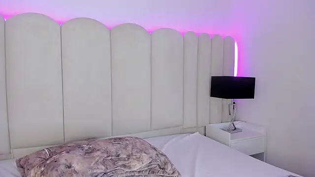 AnnyCherry_'s Live XXX Chat