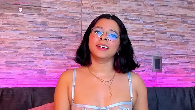 nath_redrex's Live XXX Chat