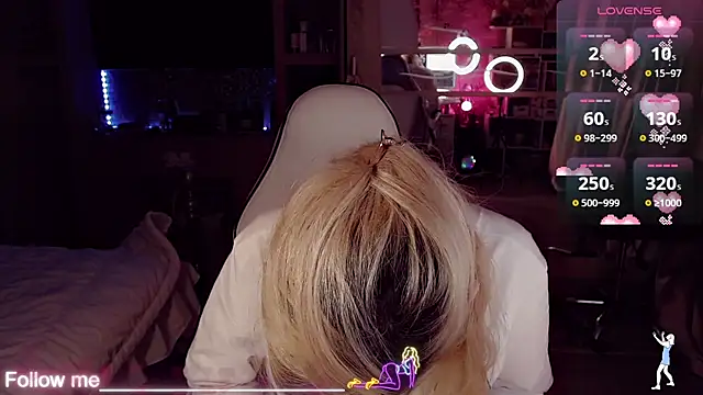 AnnieGOld_'s Live XXX Chat