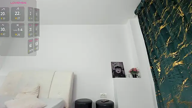 innocent_eva1's Live XXX Chat