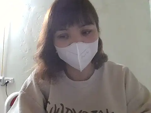 Angela-Eira Chat XXX live