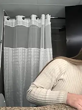 ImCarolinaCutiexxx's Webcam Show