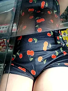 Queen_lorena: онлайн-секс-чат