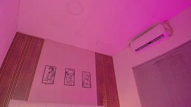 zoe_sky_'s Live XXX Chat