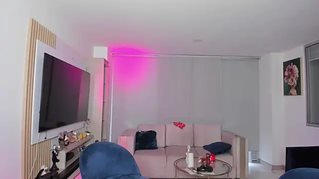 Antotss' Live XXX Chat