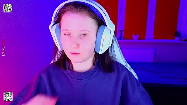 mon_lolaのライブXXXチャット