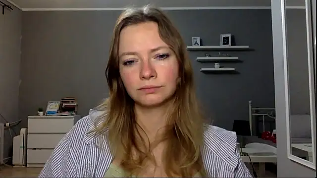 MillieShow's Webcam Show