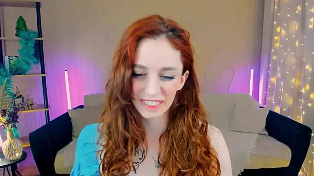 ChristinaConteeree's Live XXX Chat