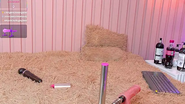 amy_miller1のウェブカメラショー