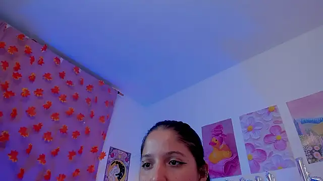 แชท XXX สดของ naharasoller